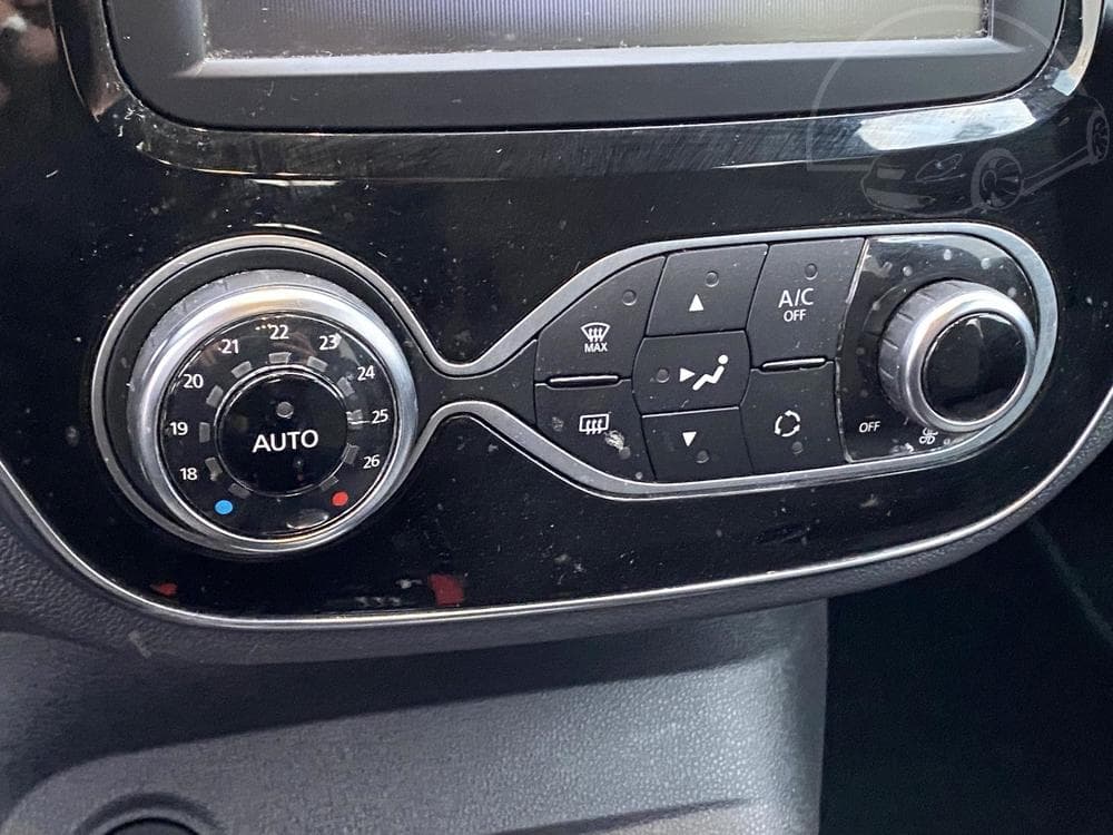 2019 Renault CAPTUR - 14