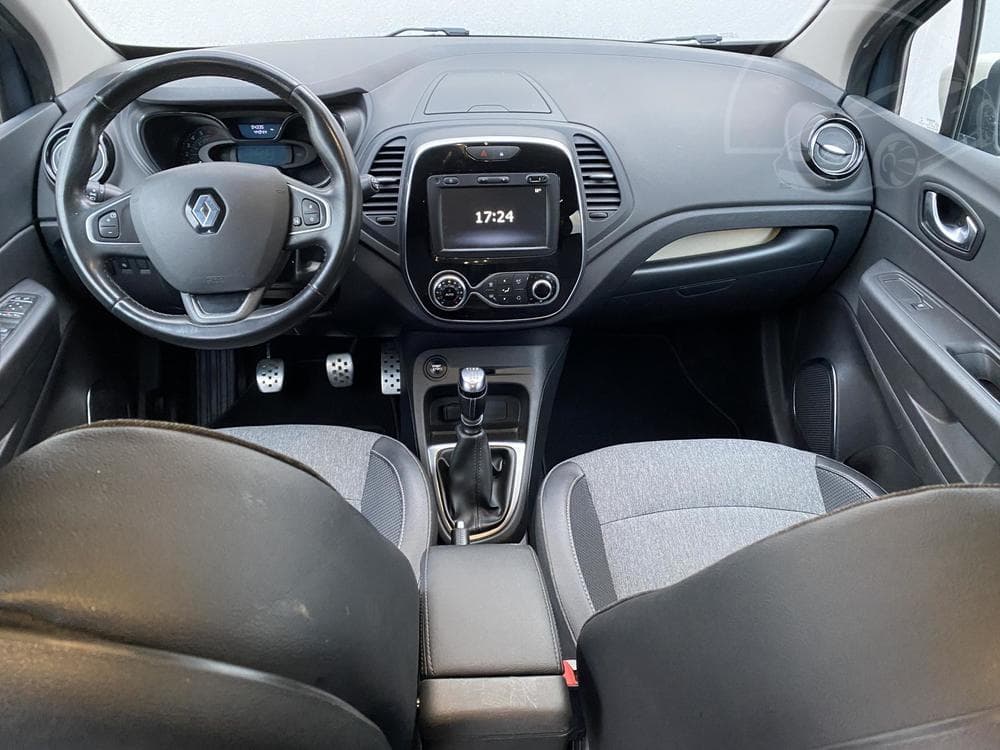 2019 Renault CAPTUR - 8