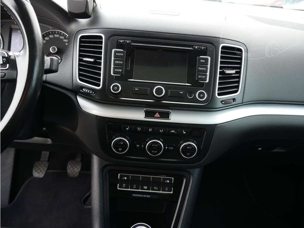 2014 Volkswagen SHARAN - 31