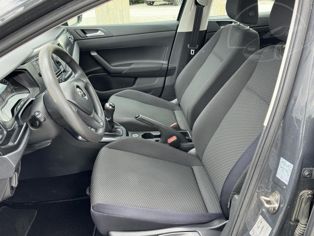 2018 Volkswagen POLO - 9