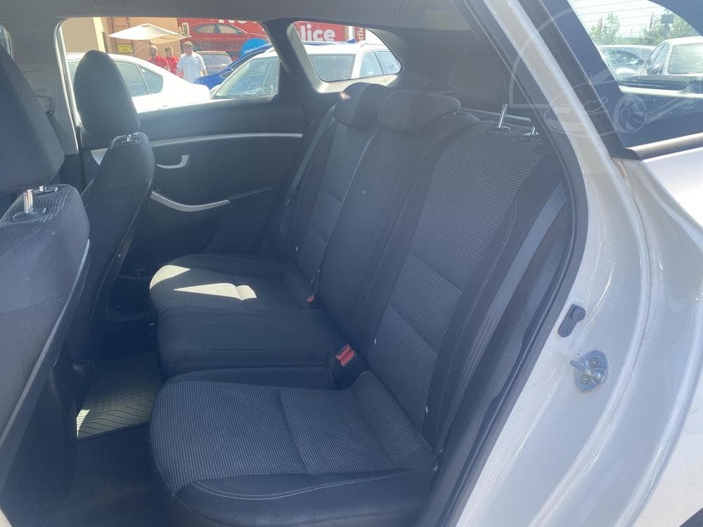 2016 Hyundai i30 - 17
