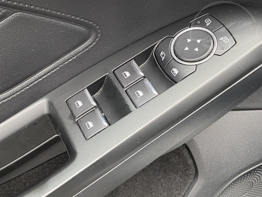 2019 Ford Focus - 12