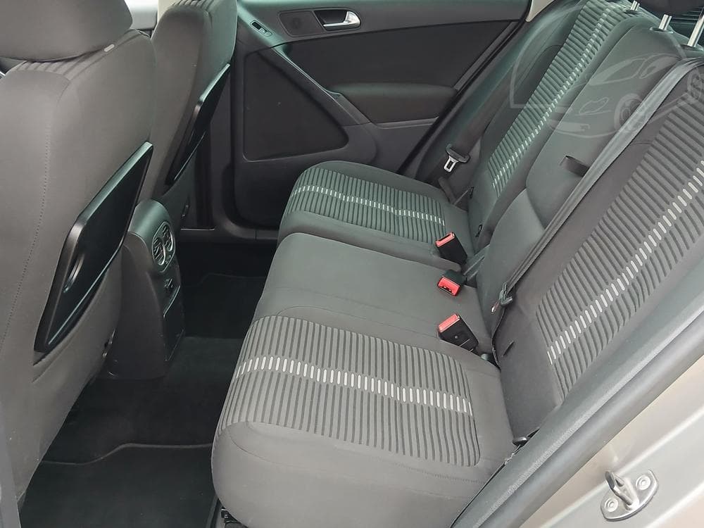 2010 Volkswagen TIGUAN - 10