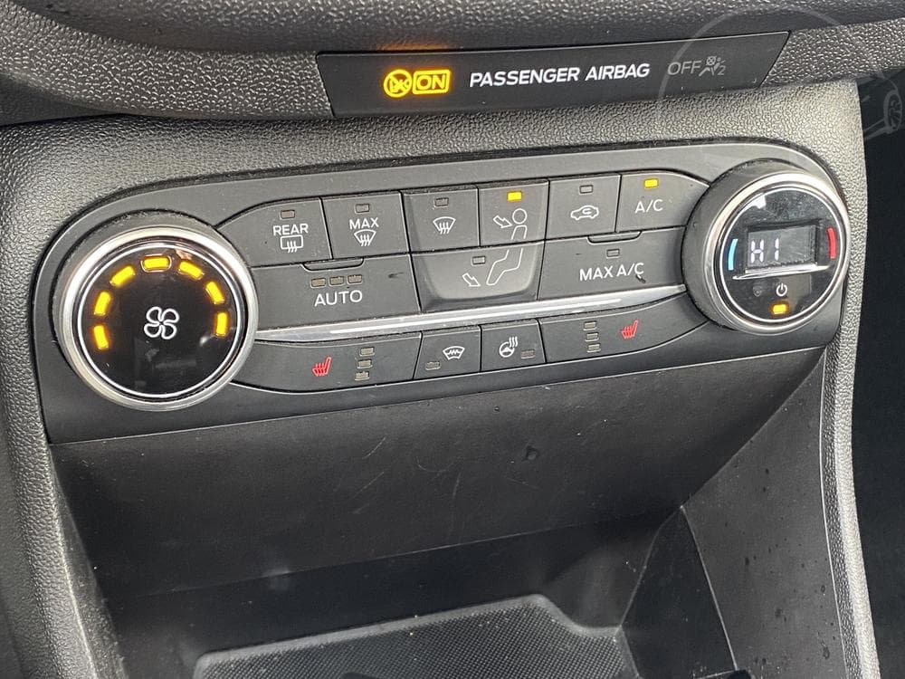 2017 Ford FIESTA - 15