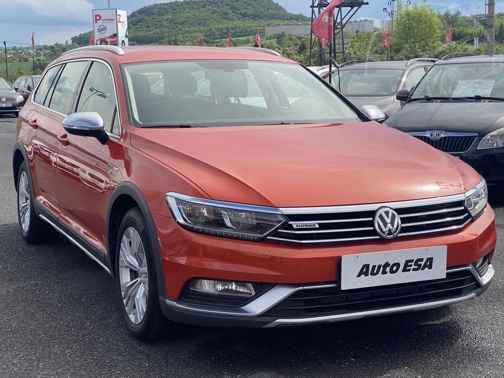 2016 Volkswagen PASSAT