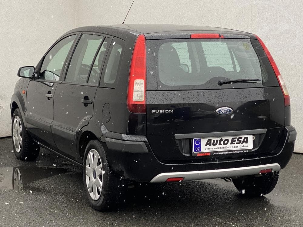 2007 Ford Fusion - 11