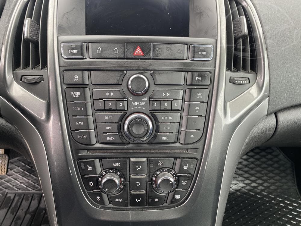 2012 Opel ASTRA - 23