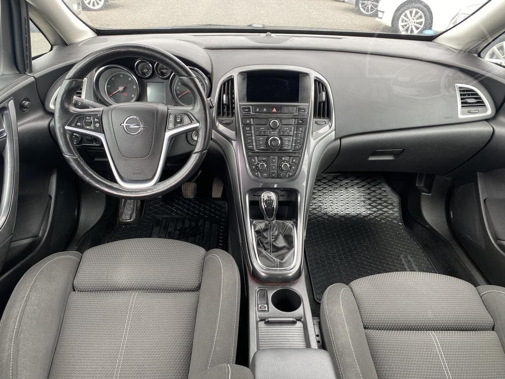 2012 Opel ASTRA - 15