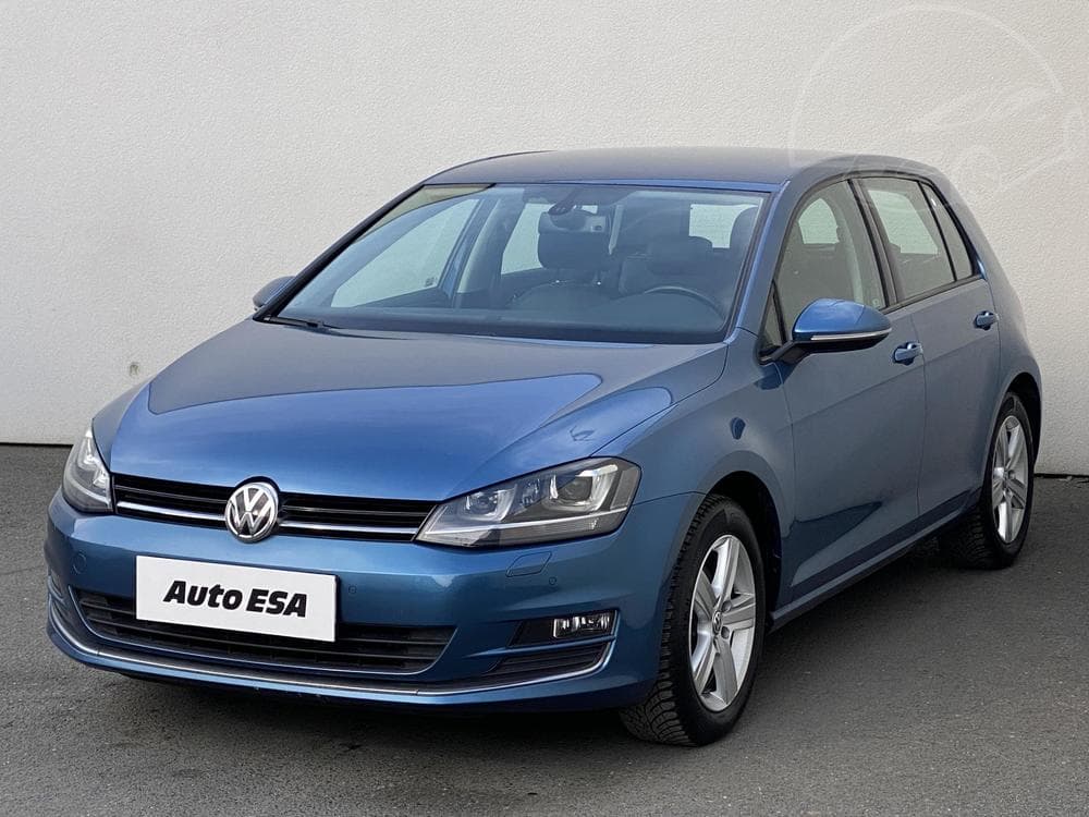 2013 Volkswagen GOLF - 11