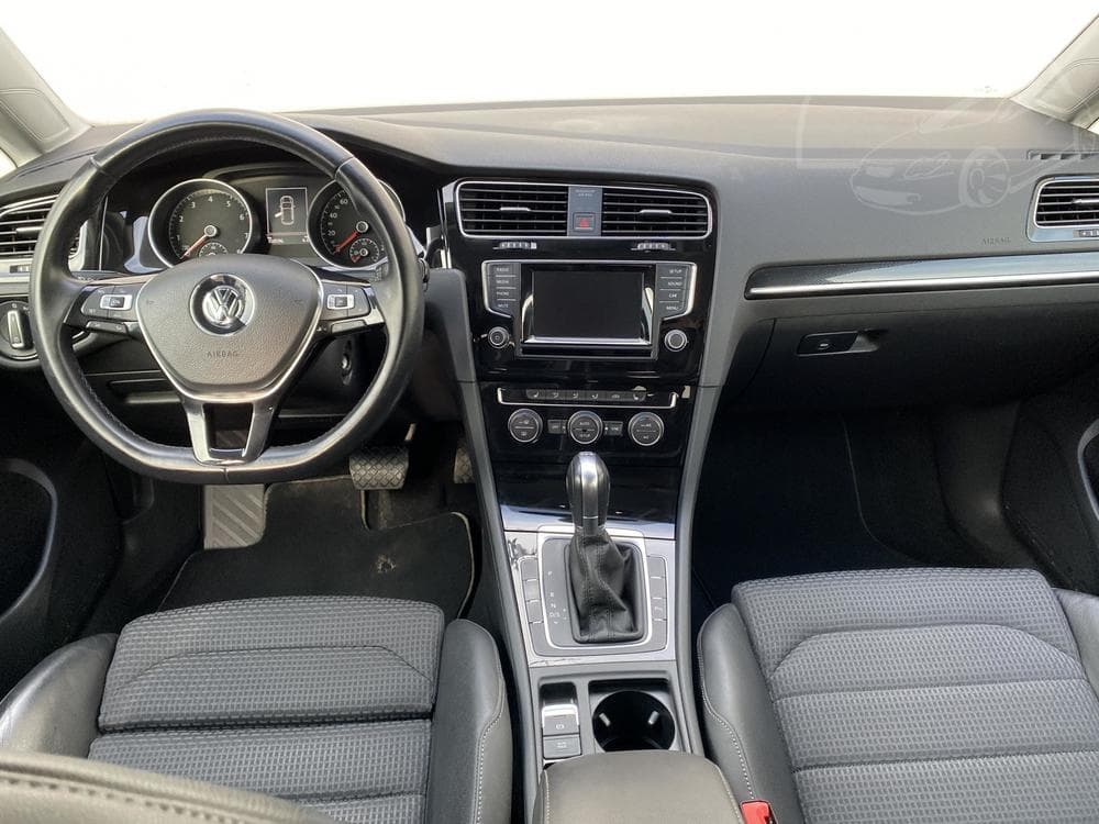 2013 Volkswagen GOLF - 36