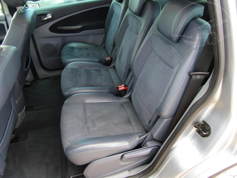 2006 Ford S-MAX - 12