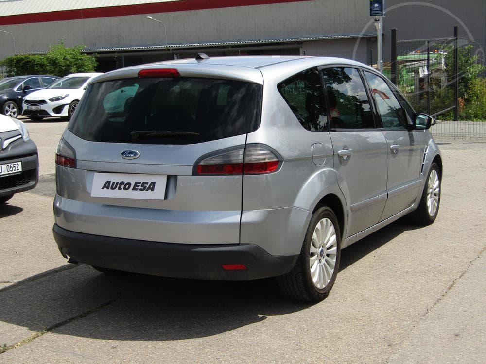 2006 Ford S-MAX - 4