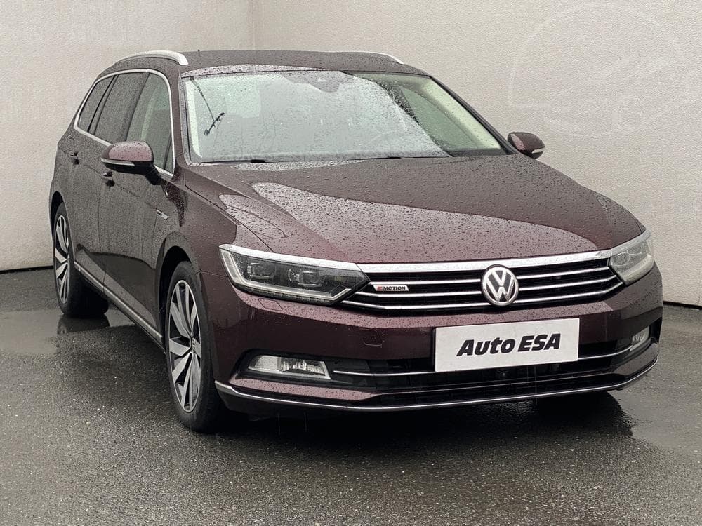2016 Volkswagen PASSAT