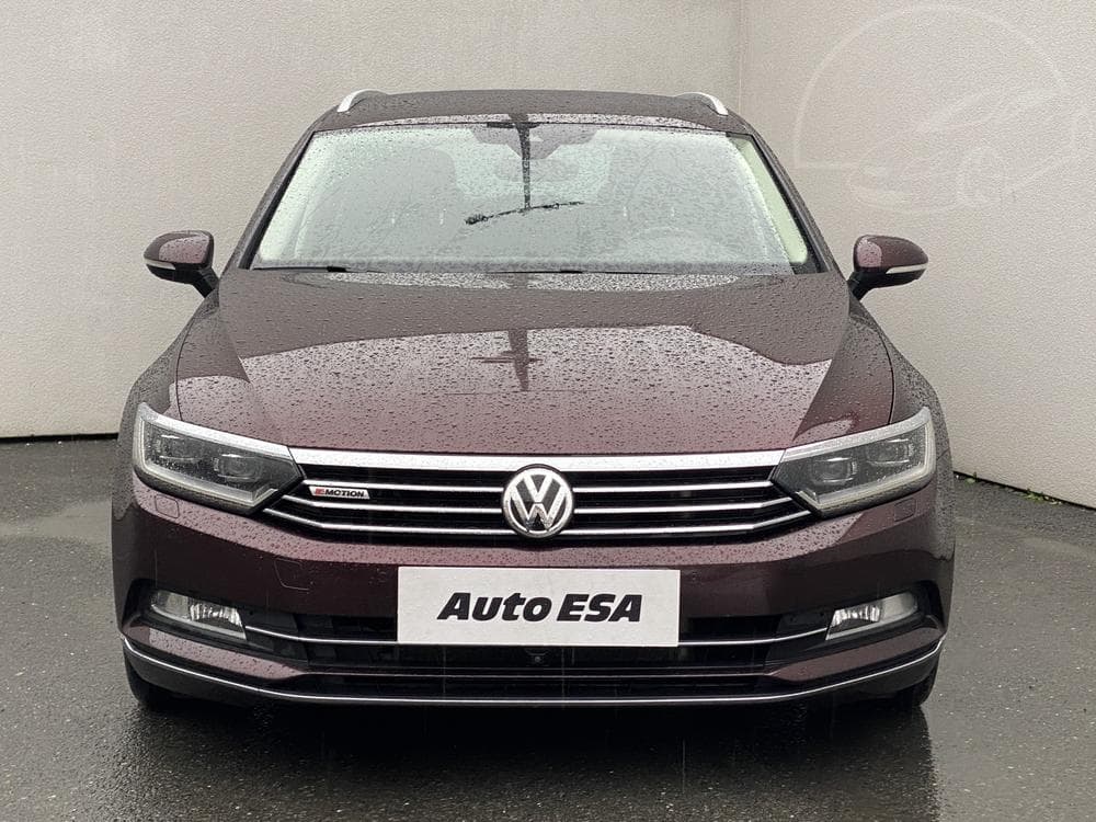 2016 Volkswagen PASSAT - 4