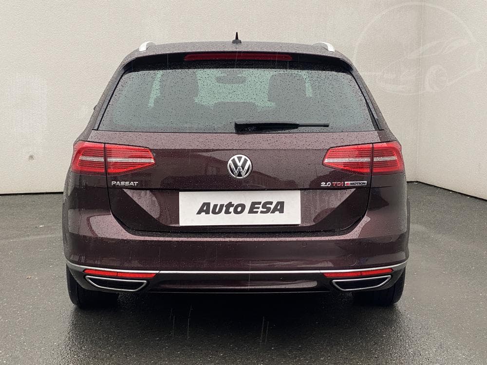 2016 Volkswagen PASSAT - 13