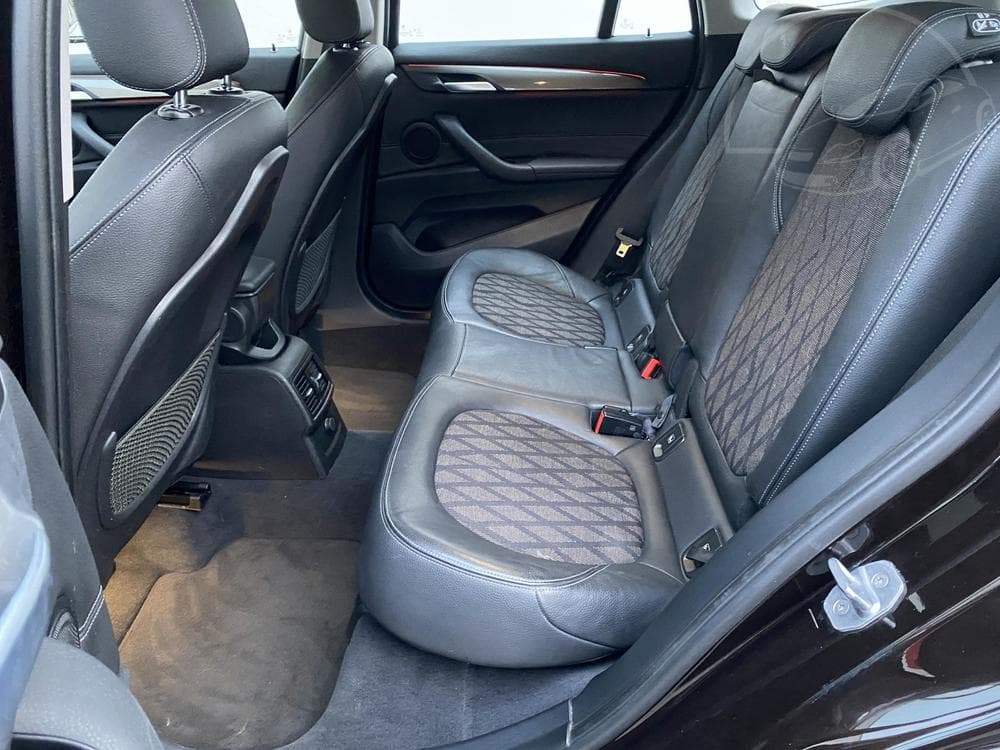 2017 BMW X1 - 28