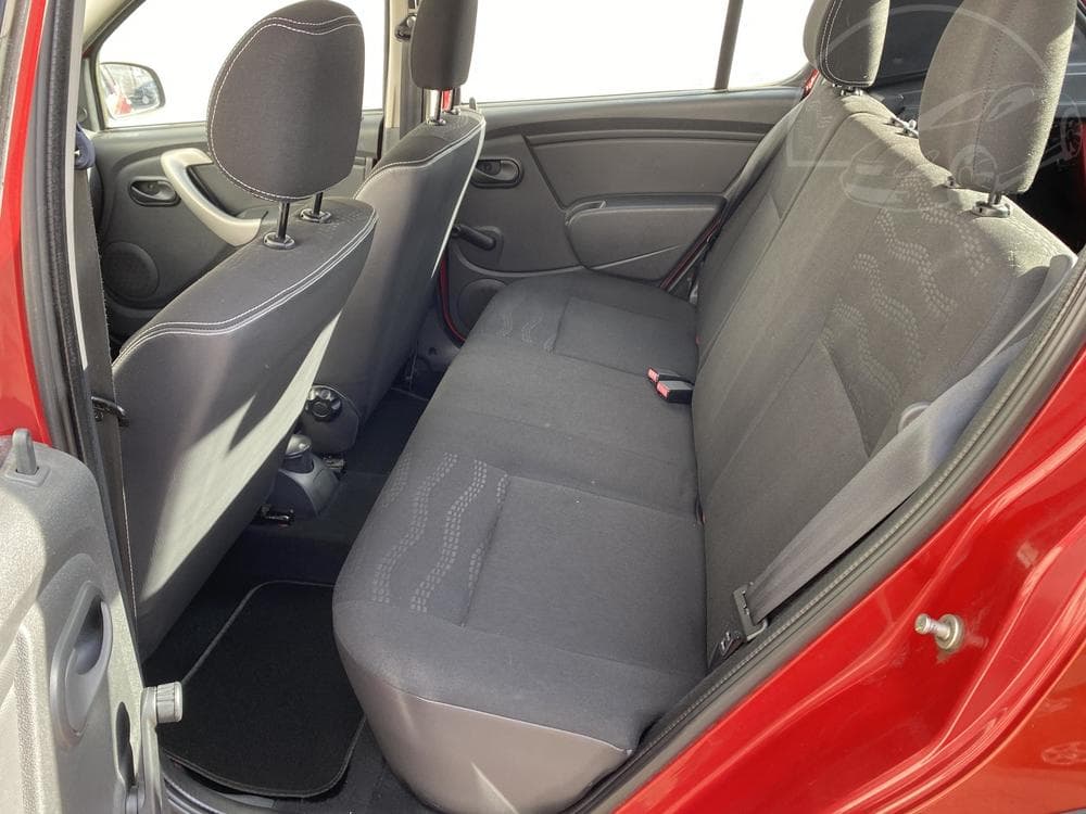 2010 Dacia SANDERO - 10