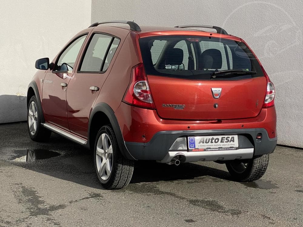 2010 Dacia SANDERO - 6