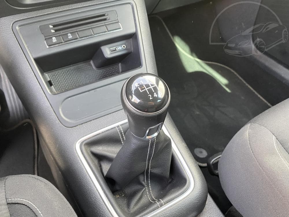 2015 Volkswagen TIGUAN - 43