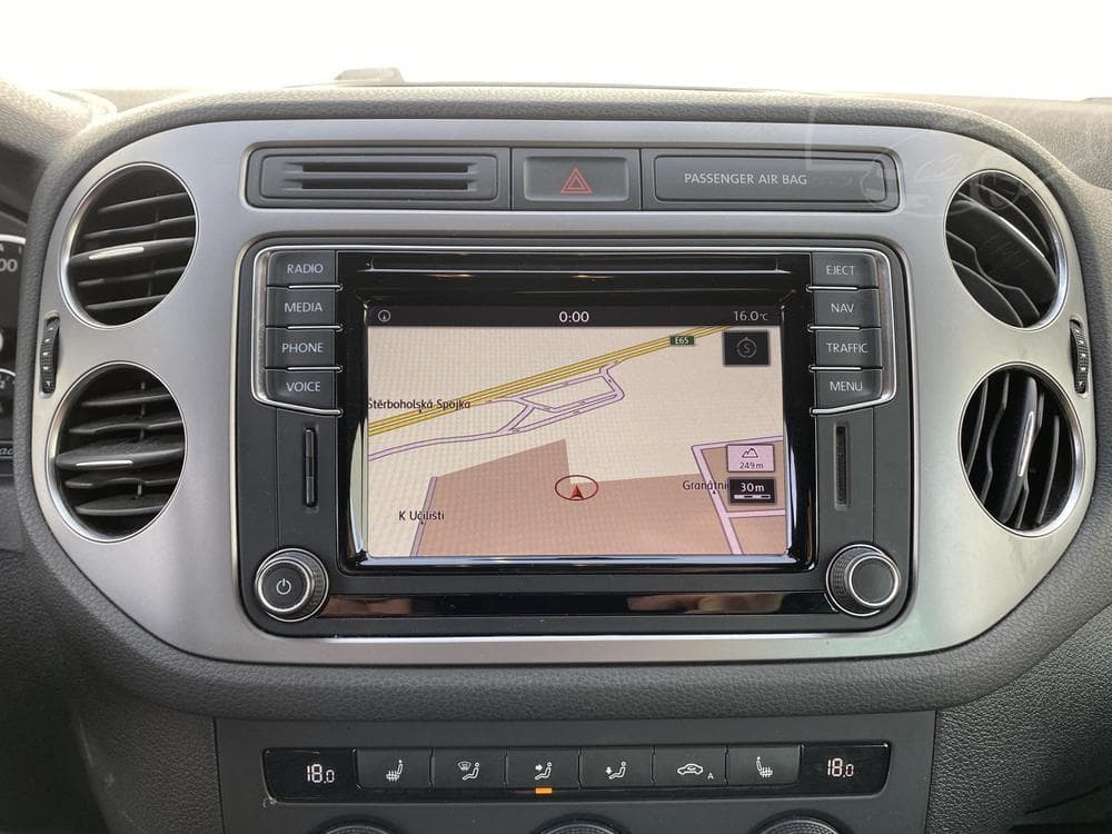 2015 Volkswagen TIGUAN - 46