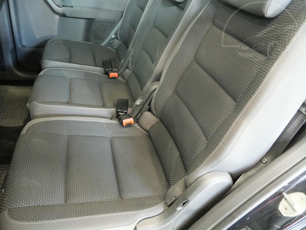 2011 Volkswagen TOURAN - 19