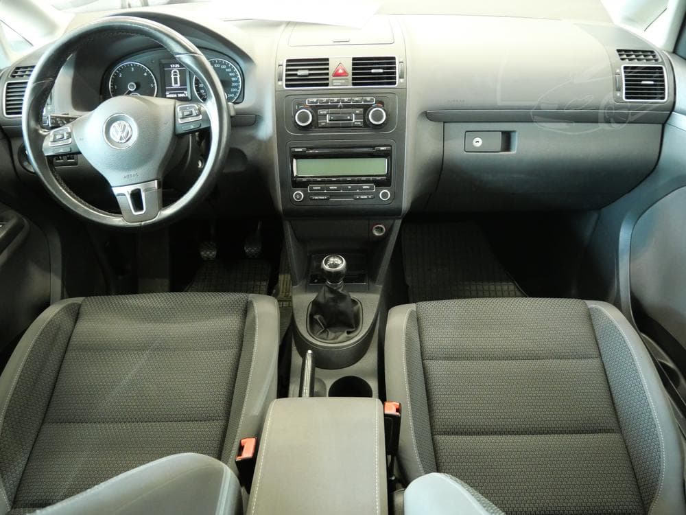 2011 Volkswagen TOURAN - 15
