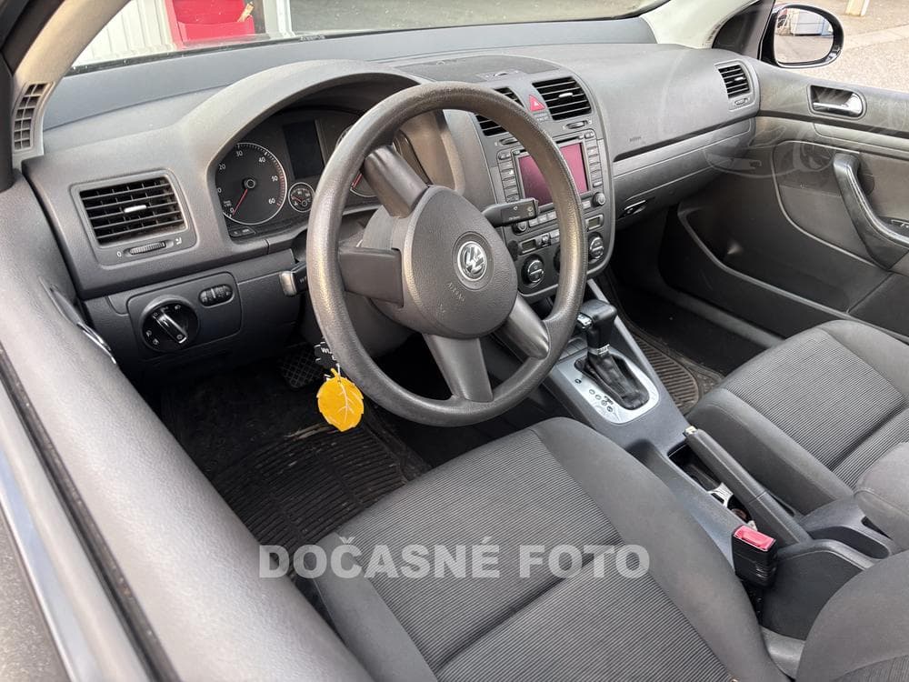 2005 Volkswagen GOLF - 3