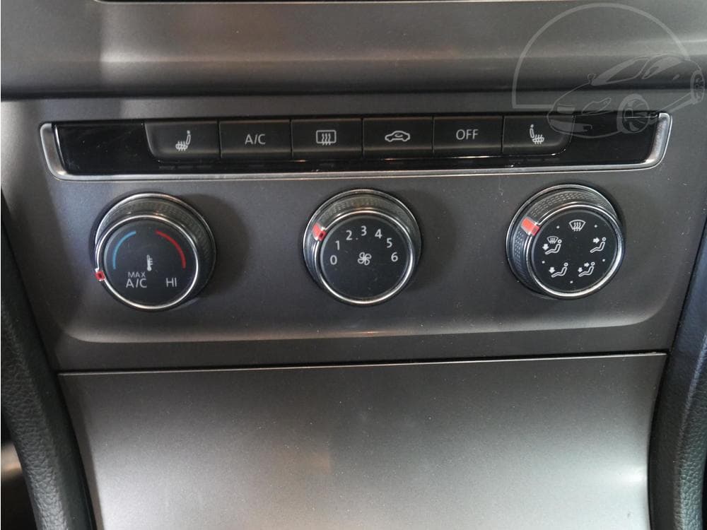 2015 Volkswagen GOLF - 65