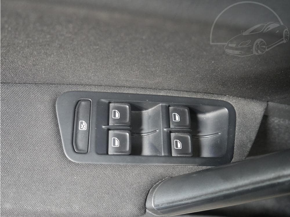 2015 Volkswagen GOLF - 73