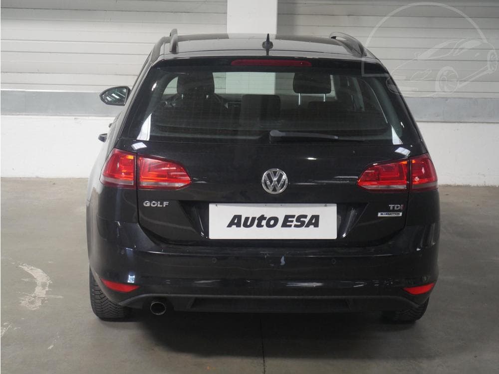 2015 Volkswagen GOLF - 17