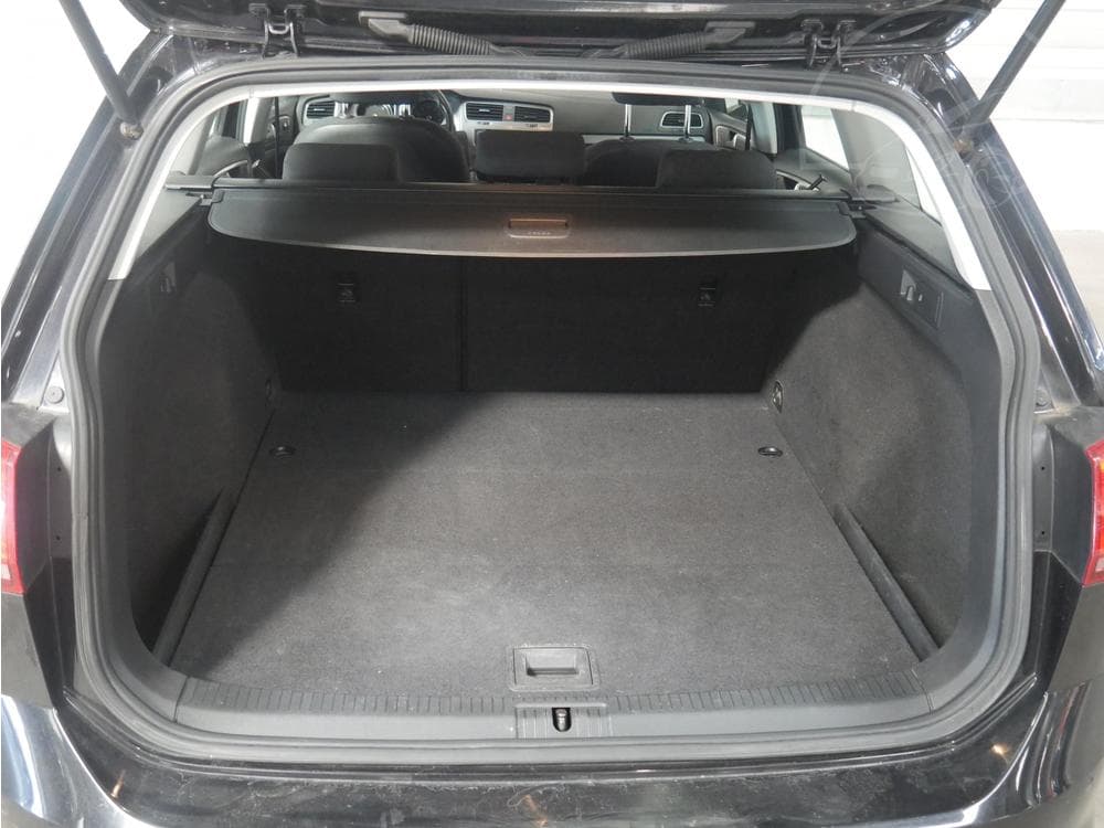 2015 Volkswagen GOLF - 25