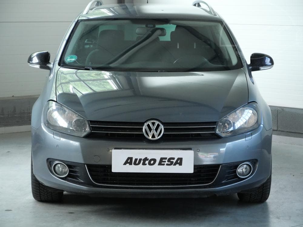 2011 Volkswagen GOLF - 2