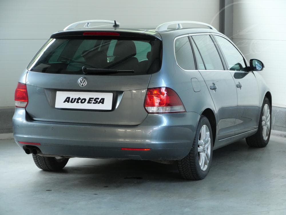 2011 Volkswagen GOLF - 4