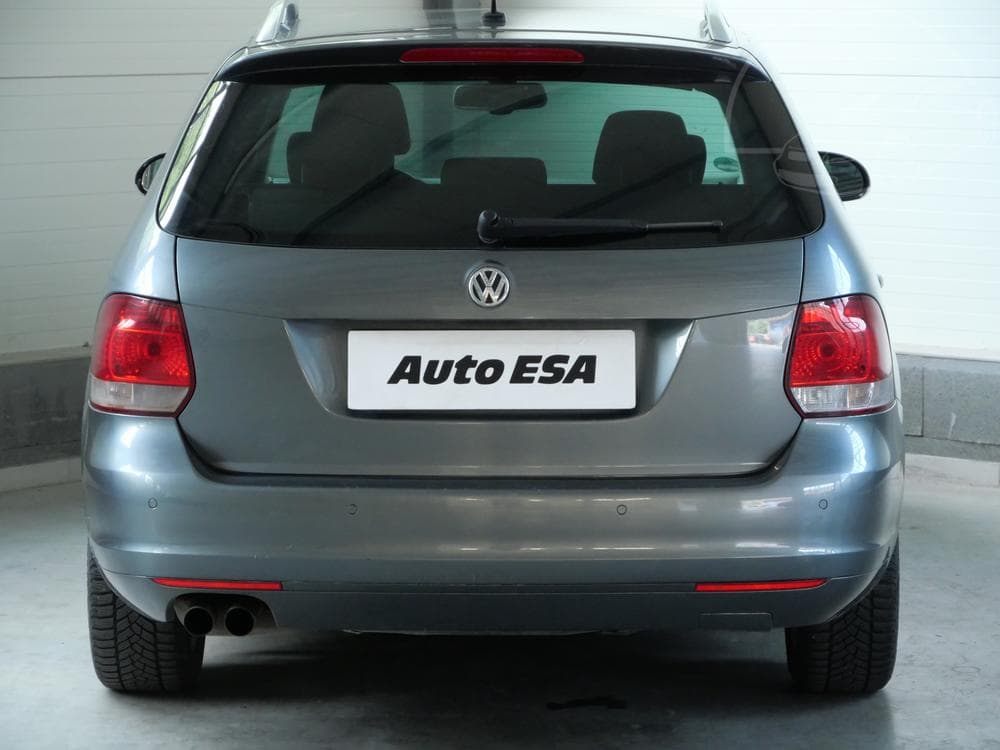 2011 Volkswagen GOLF - 5