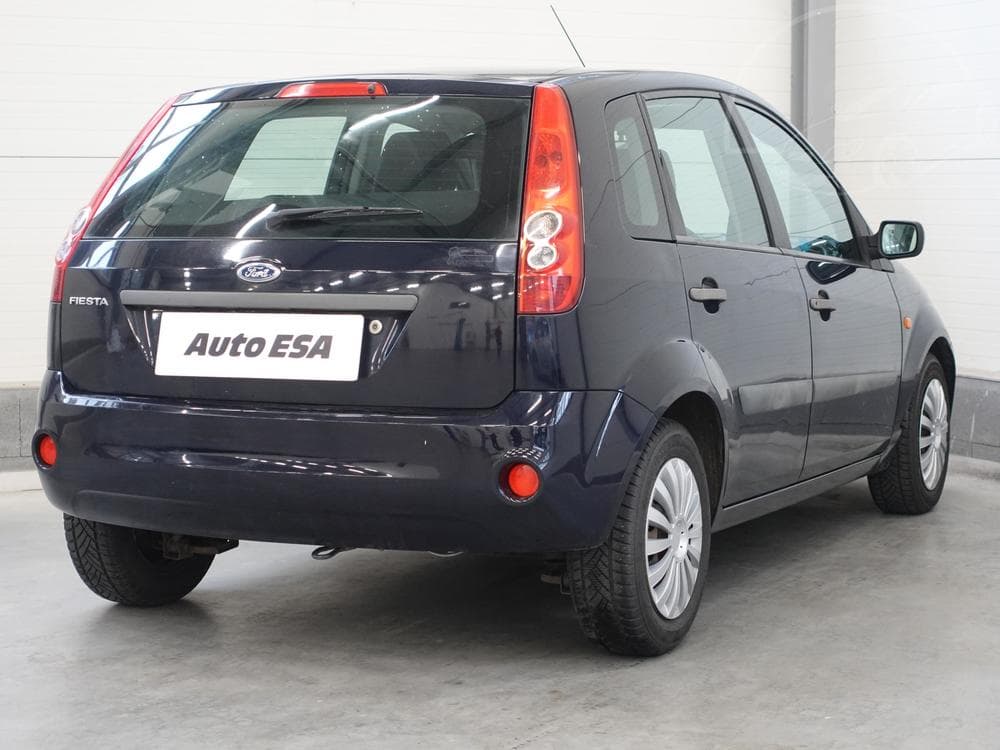 2007 Ford FIESTA - 4