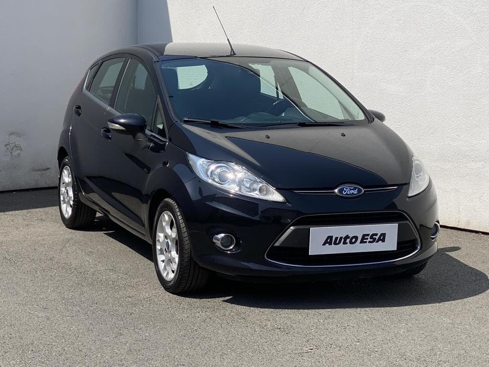 2011 Ford FIESTA