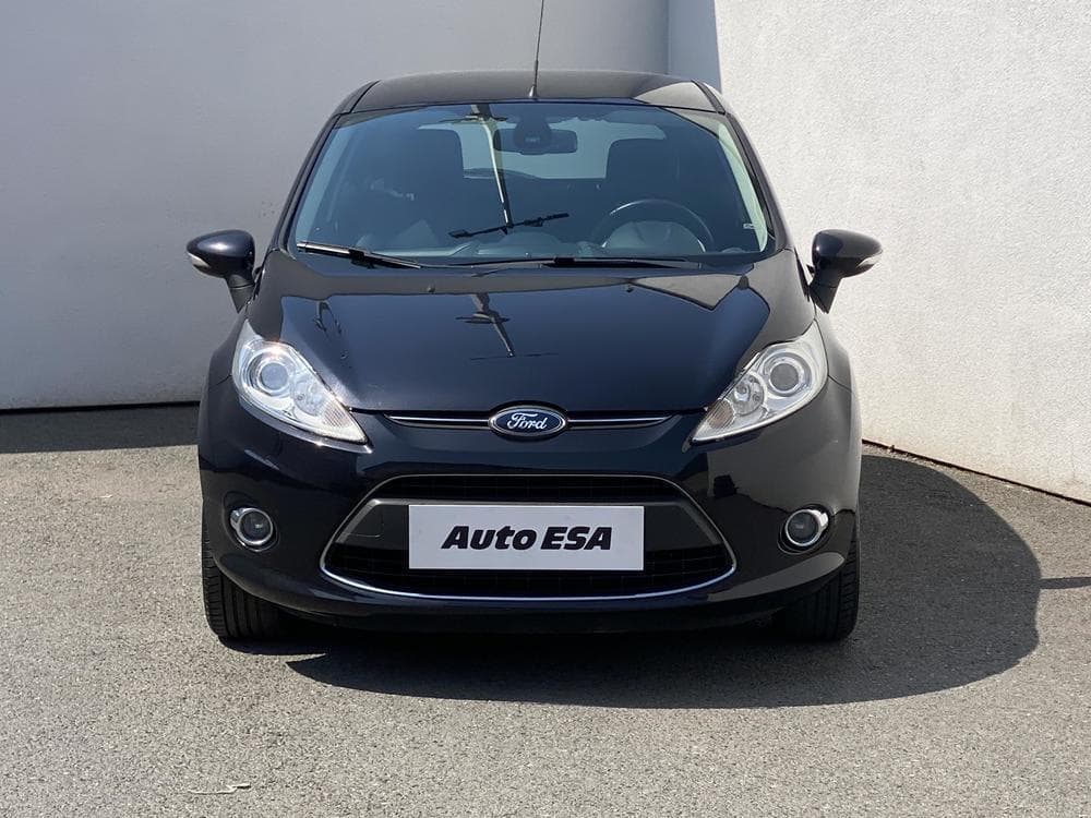 2011 Ford FIESTA - 2