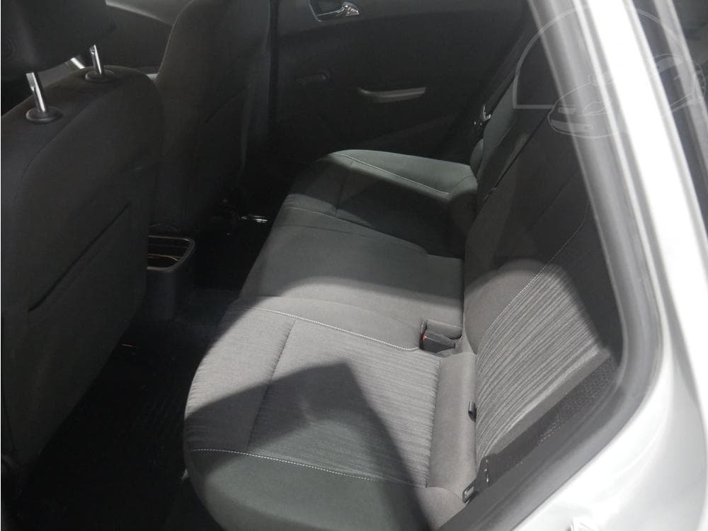 2011 Opel ASTRA - 10