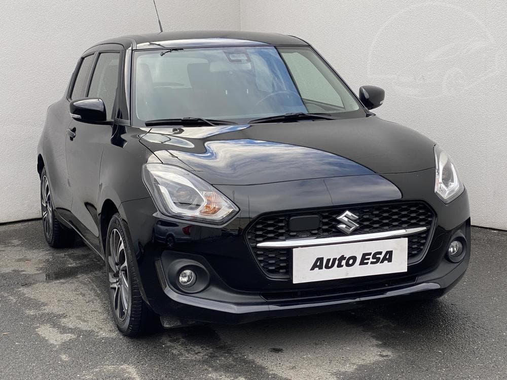 2021 Suzuki SWIFT