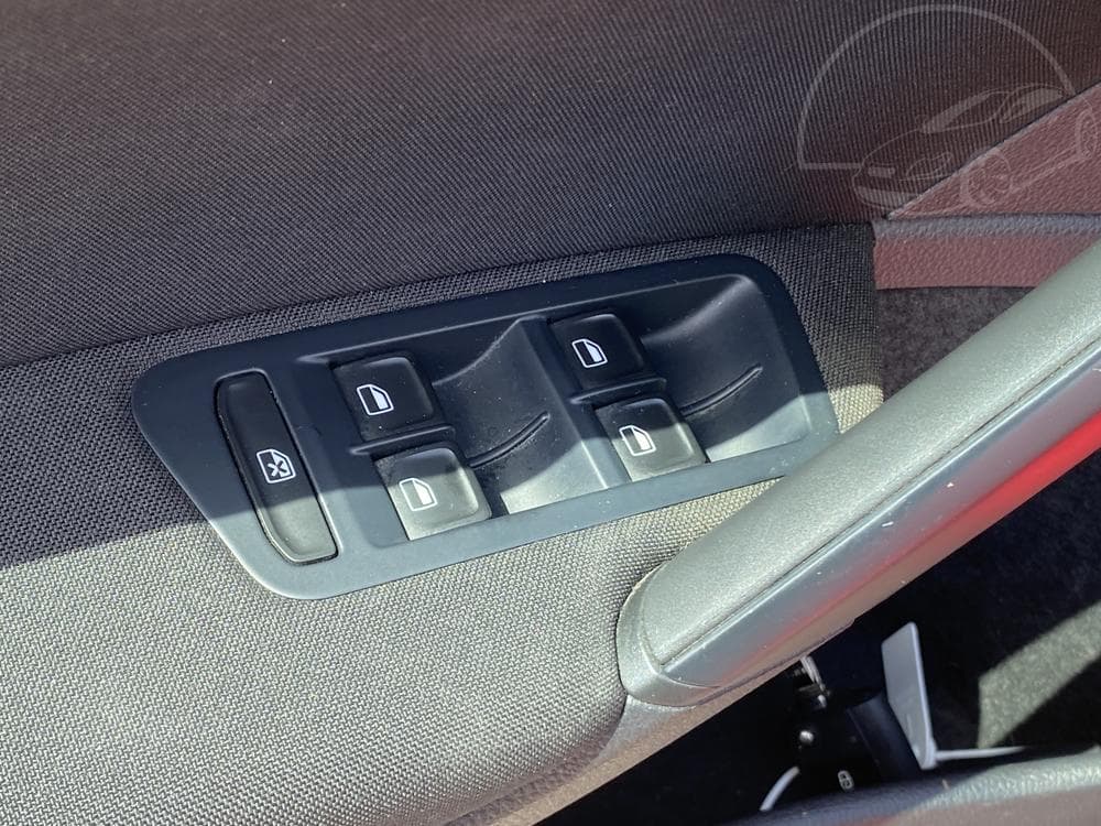 2014 Volkswagen GOLF - 21