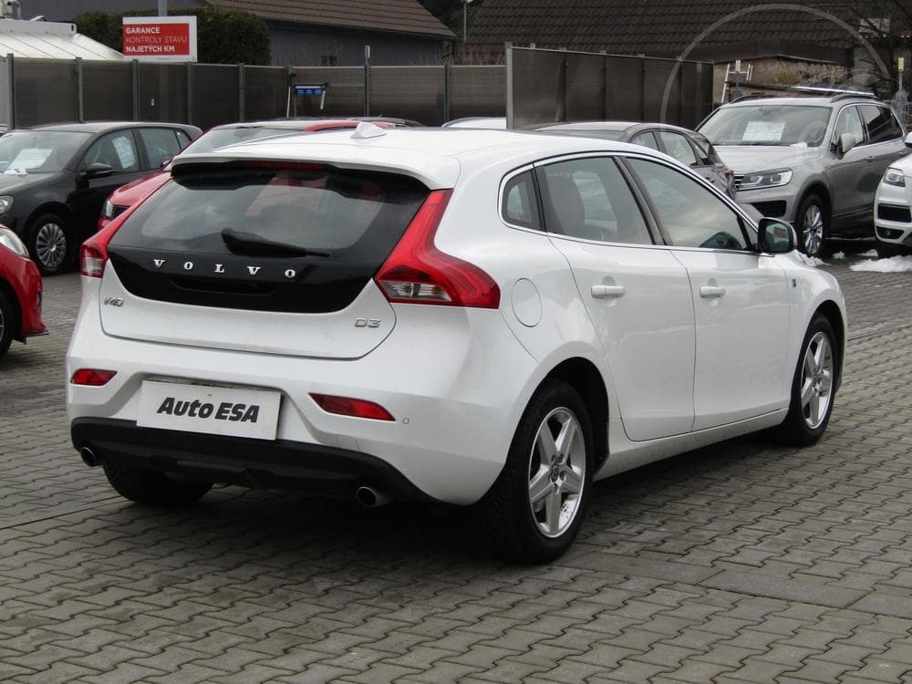 2015 Volvo V40 - 4