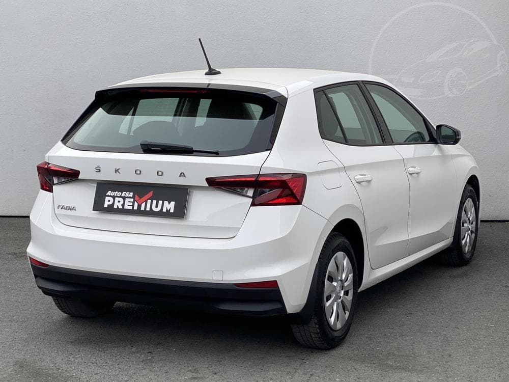 2022 Škoda FABIA - 4