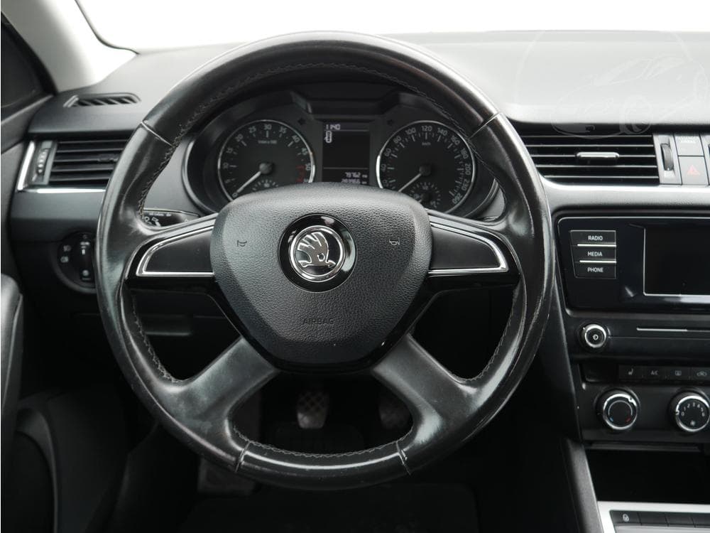 2015 Škoda OCTAVIA - 13