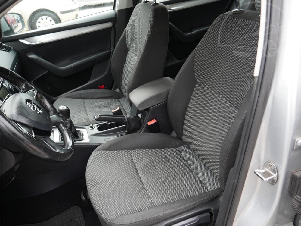 2015 Škoda OCTAVIA - 9