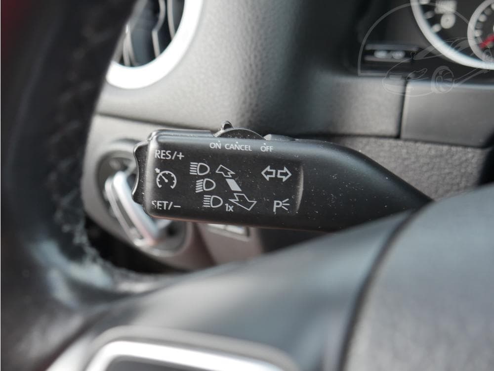 2012 Volkswagen TIGUAN - 29