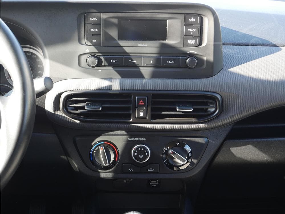 2021 Hyundai I10 - 11