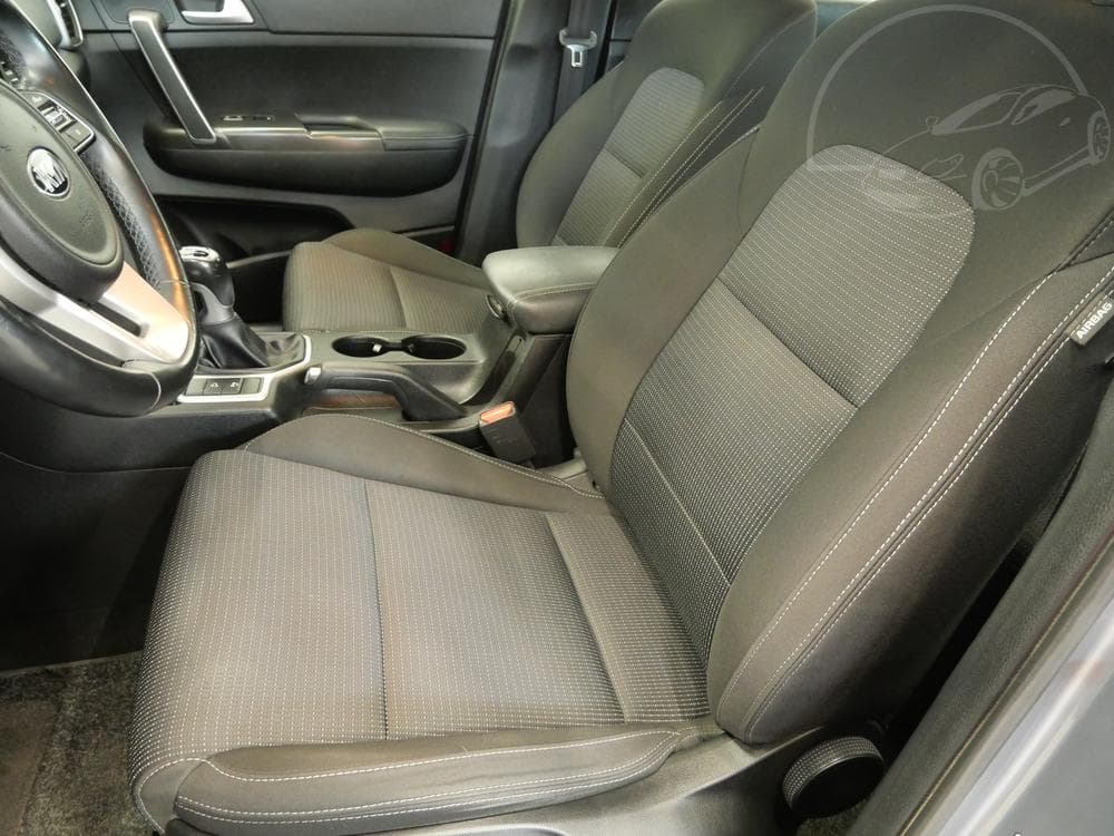 2018 Kia SPORTAGE - 9