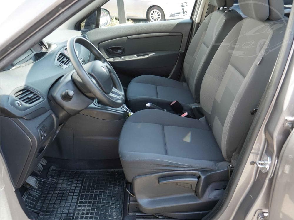 2010 Renault SCENIC - 9
