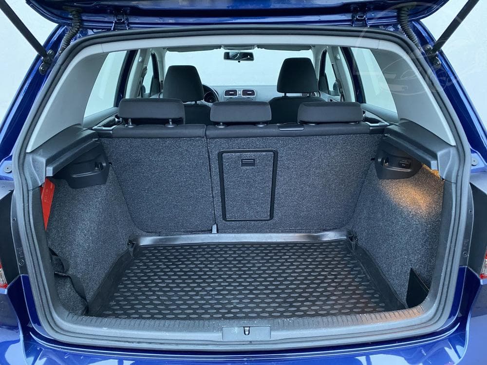 2011 Volkswagen GOLF - 7