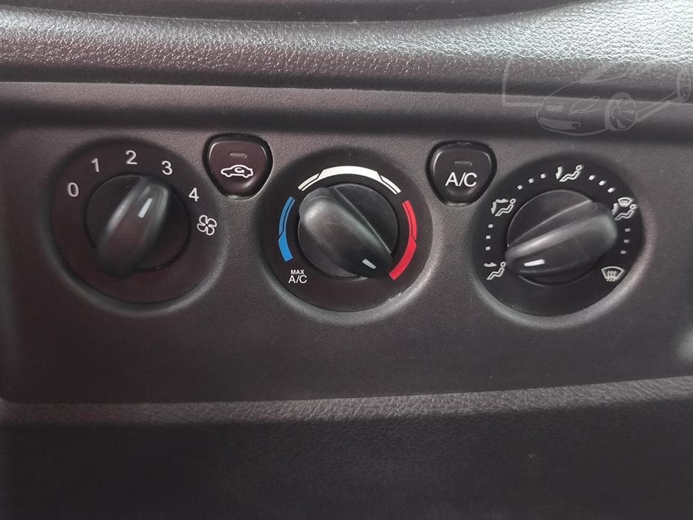 2015 Ford Transit - 14